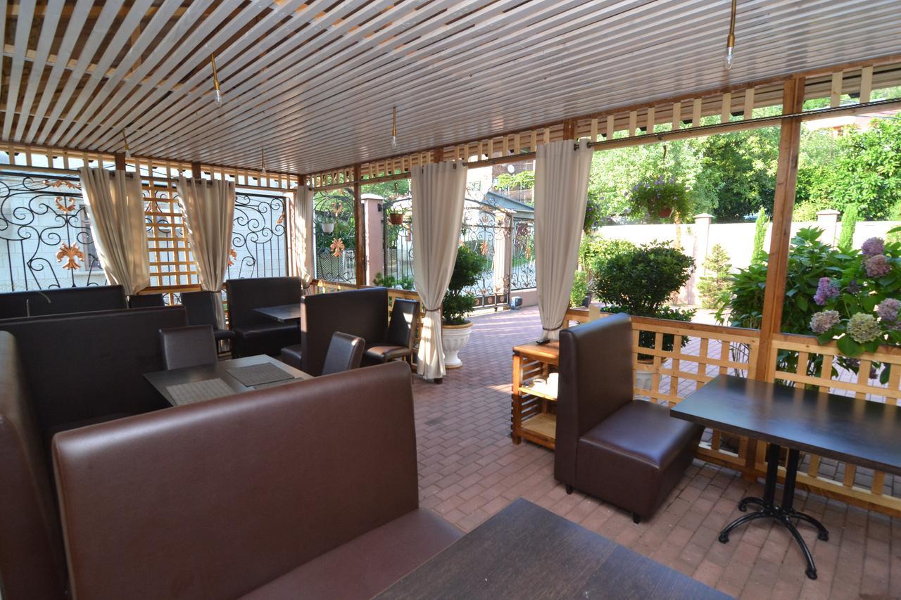 Arda Hotel Gagra Exteriör bild
