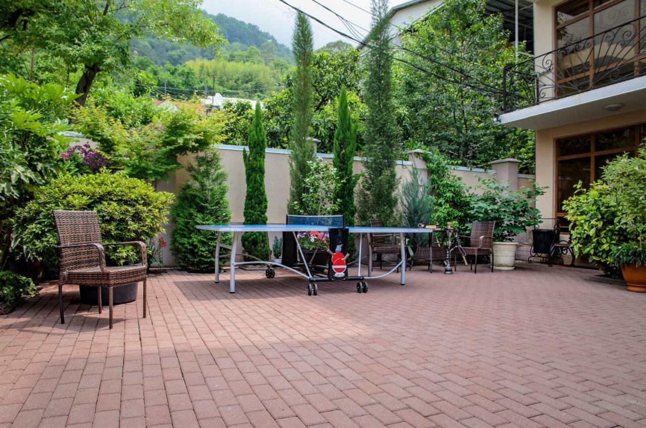 Arda Hotel Gagra Exteriör bild